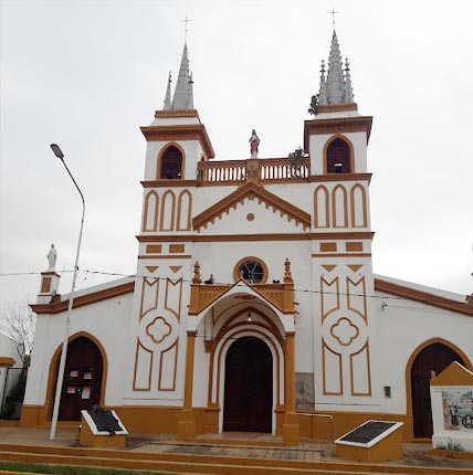 Iglesia San Martín de Tours - Yapeyú, Corrientes