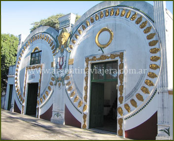 Teatro Municipal y Cine - Isla Martín García